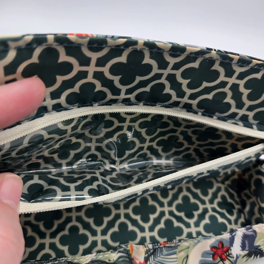 Lug Jungle Animal Print Travel Cosmetic Bag Zip Lined Pockets Mag Close‎ Retired